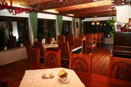 Hotel Waldterrasse Rengsdorf Экстерьер фото
